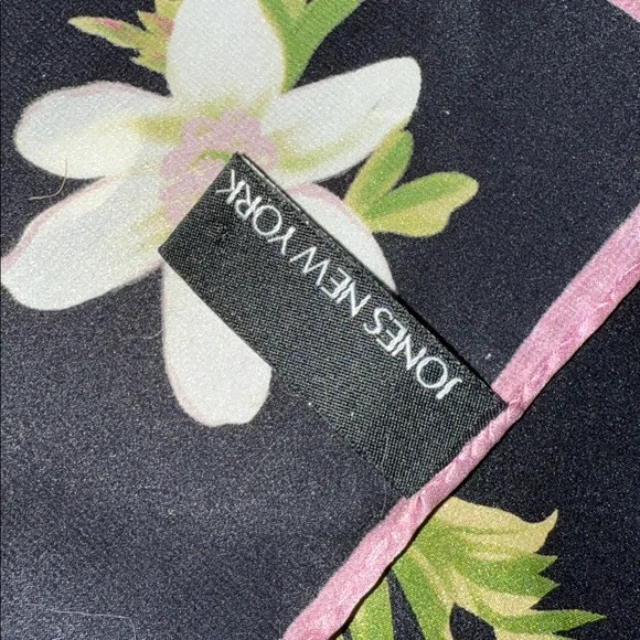 Jones New York Vintage Floral Silk Scarf - Picture 4 of 5